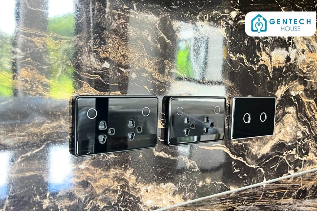 ผลงานการติดตั้ง Smart Wall Switch | รุ่น Curved Touch รูปที่ 6